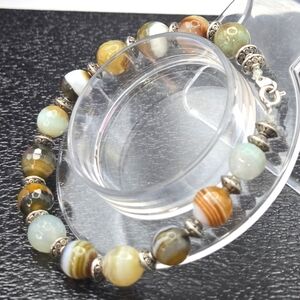 Agate Beaded Bracelet